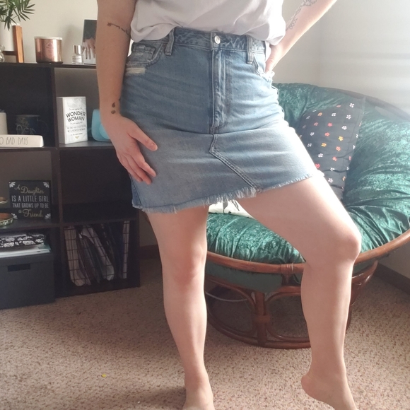 Abercrombie & Fitch Dresses & Skirts - Denim skirt